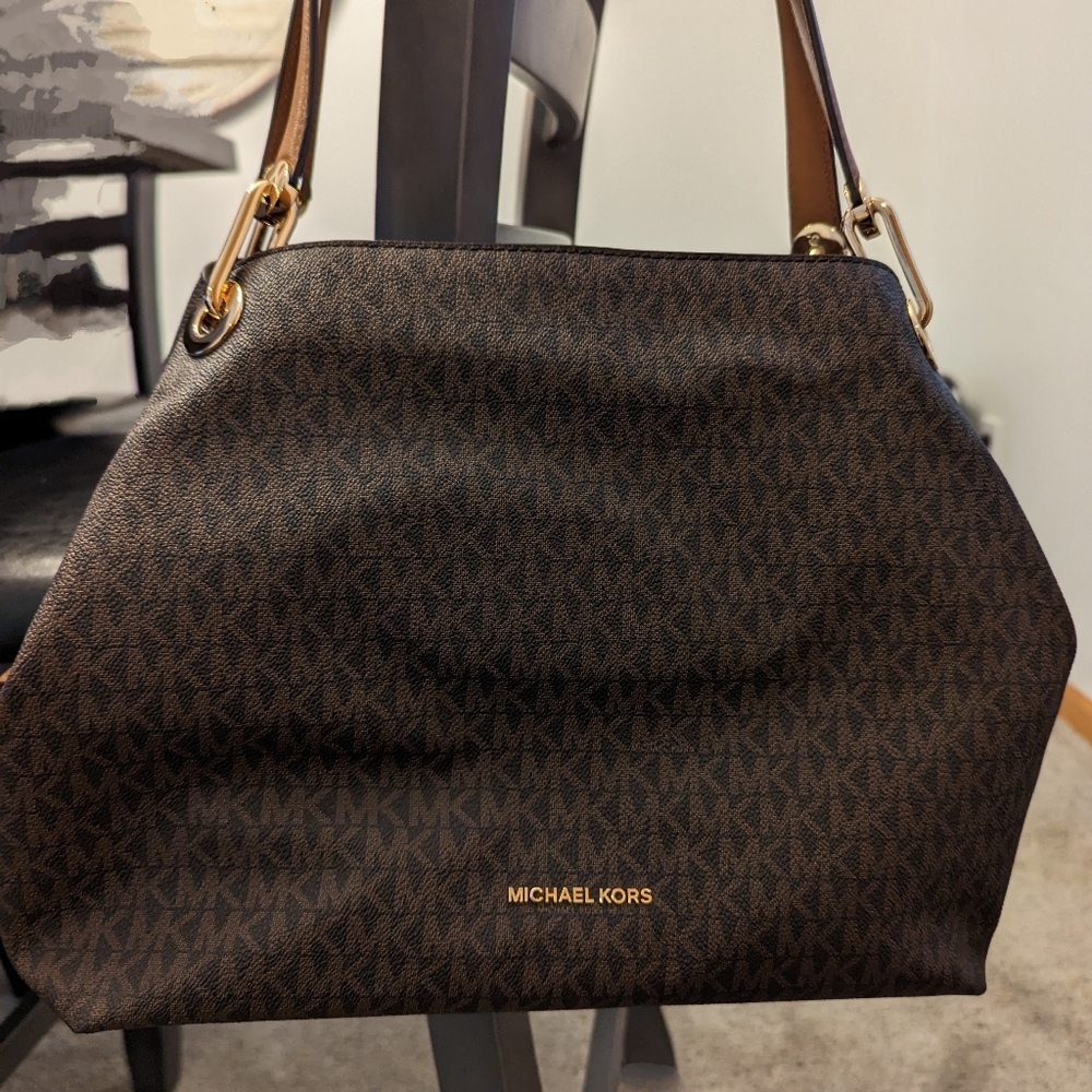Michael Kors Tote